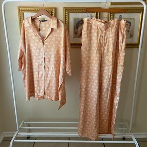 Zara satin oversized pants